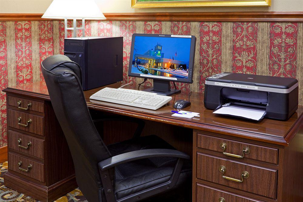 Best Western Plus Wilkes Barre-Scranton Airport Hotel Pittston Εξωτερικό φωτογραφία