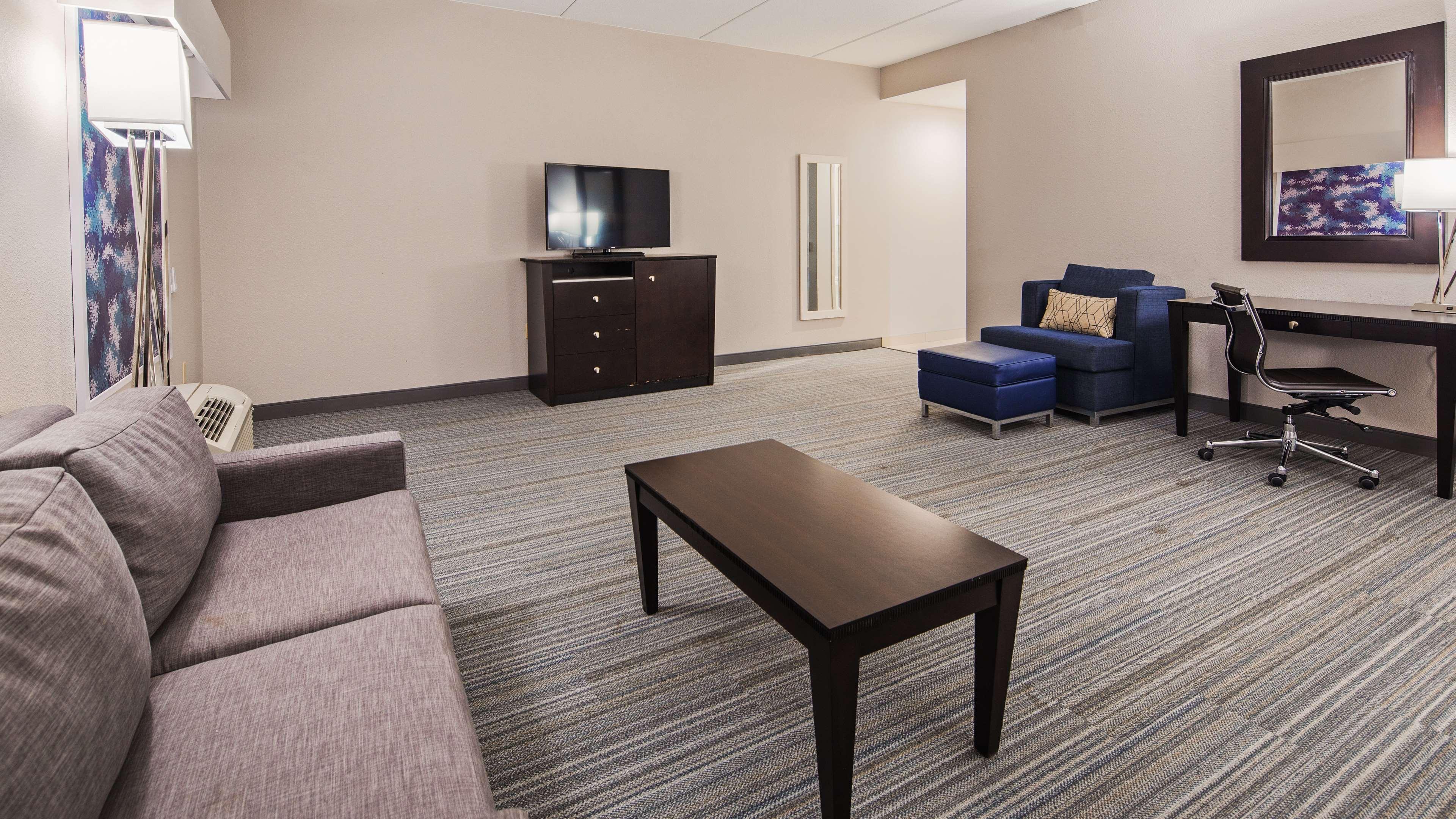 Best Western Plus Wilkes Barre-Scranton Airport Hotel Pittston Εξωτερικό φωτογραφία