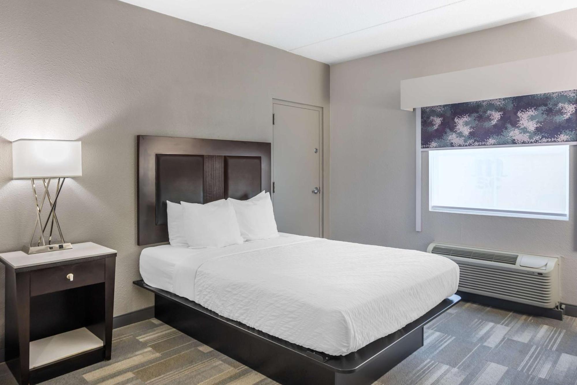 Best Western Plus Wilkes Barre-Scranton Airport Hotel Pittston Εξωτερικό φωτογραφία