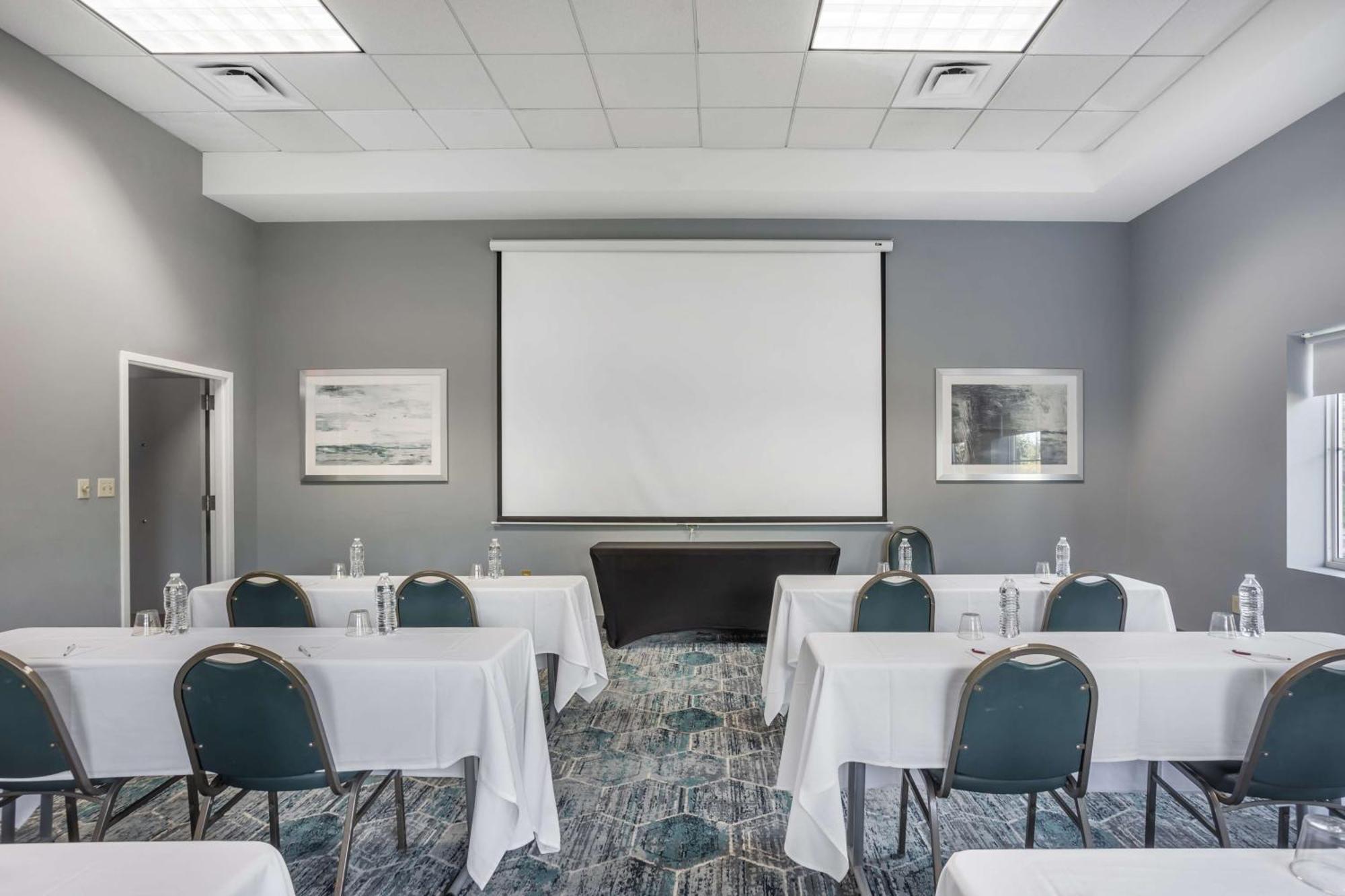 Best Western Plus Wilkes Barre-Scranton Airport Hotel Pittston Εξωτερικό φωτογραφία