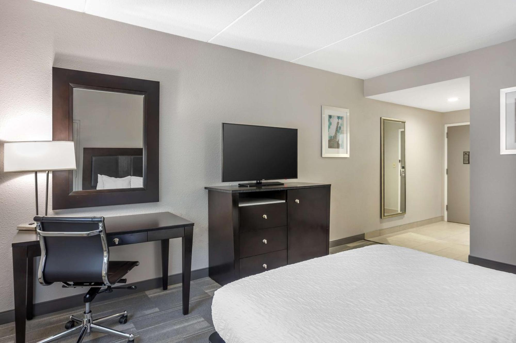 Best Western Plus Wilkes Barre-Scranton Airport Hotel Pittston Εξωτερικό φωτογραφία